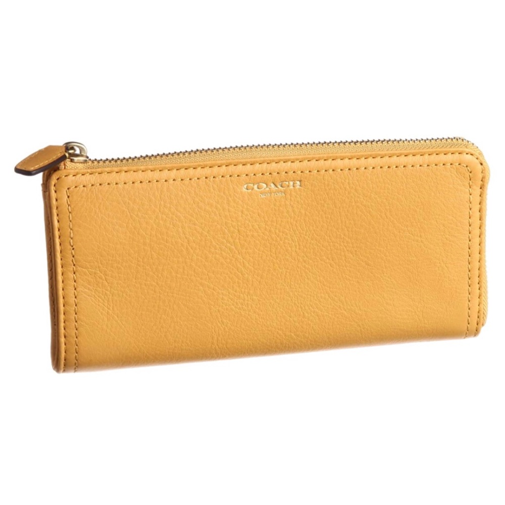 NWT Coach Legacy Leather Slim Zip Wallet